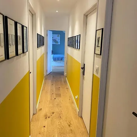 Villa D'architecte Avec Piscine Dans Le Centre De La Rochelle