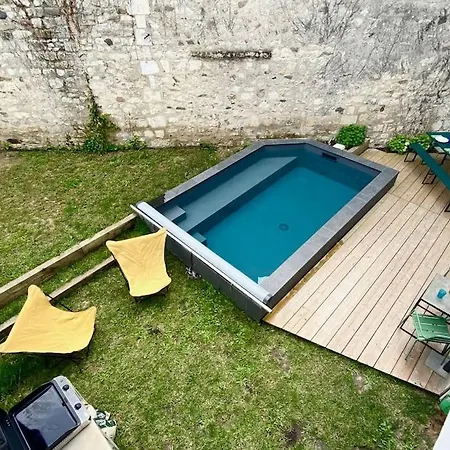 D'architecte Avec Piscine Dans Le Centre De La Rochelle * La Rochelle